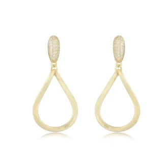 עגילים צמודים מכסף עם עיצוב טיפה, לקישוט עדין ואלגנטי. תכשיטים בסיטונאות לאירועים מיוחדים.