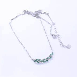 תכשיטים עונתיים, תכשיטי קיץ, תכשיטים לחורף, תכשיטים בהתאמה עונתית, עונתיות בתכשיטים, תכשיטים 2025, תכשיטים לקיץ, תכשיטים לחורף, סטייל עונתי, תכשיטים למזג אוויר קר