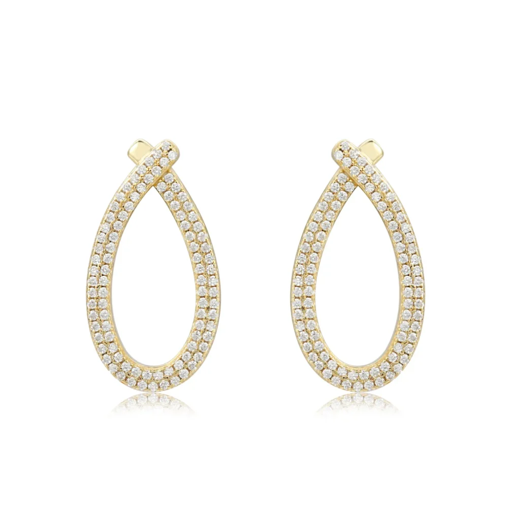 עגילים צמודים כסף בעיצוב טיפה עם אבני חן זוהרות, מתאימים לסיטונאות תכשיטים.